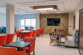 Holiday Inn Express Hotel & Suites Raleigh SW NC State by IHG