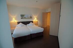 Jardines de Uleta Suites