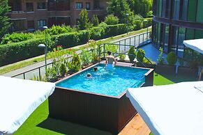 Jardines de Uleta Suites