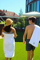 Jardines de Uleta Suites