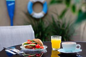 The New Port Hotel Tel Aviv