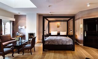 Nimb Hotel