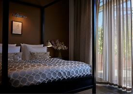 Nimb Hotel