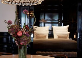 Nimb Hotel