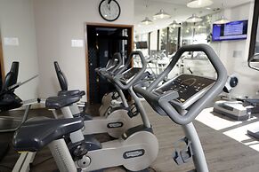 Davinci Hotel And Suites On Nelson Mandela Square