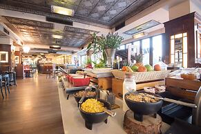 Davinci Hotel And Suites On Nelson Mandela Square