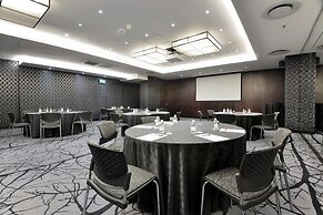 Davinci Hotel And Suites On Nelson Mandela Square