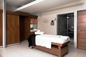 Davinci Hotel And Suites On Nelson Mandela Square