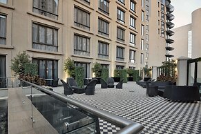 Davinci Hotel And Suites On Nelson Mandela Square