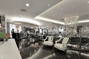 Davinci Hotel And Suites On Nelson Mandela Square