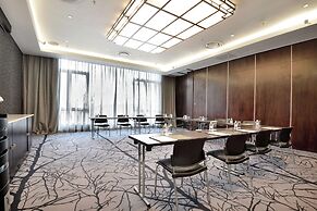 Davinci Hotel And Suites On Nelson Mandela Square