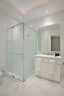 Davinci Hotel And Suites On Nelson Mandela Square