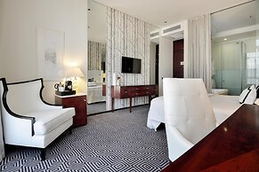 Davinci Hotel And Suites On Nelson Mandela Square