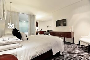 Davinci Hotel And Suites On Nelson Mandela Square