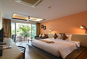 Anyavee Tubkaek Beach Resort