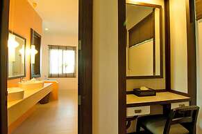 Anyavee Tubkaek Beach Resort