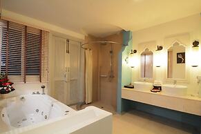 Anyavee Tubkaek Beach Resort