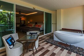 Anyavee Tubkaek Beach Resort