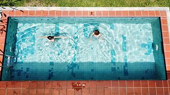 Anyavee Tubkaek Beach Resort