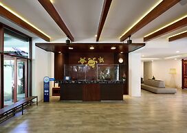 Nai Yang Beach Resort & Spa