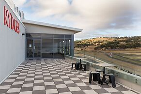 Rydges Mount Panorama Bathurst