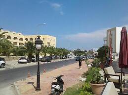 Chiraz Club - Families Only