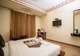Hotel Laxmi Niwas