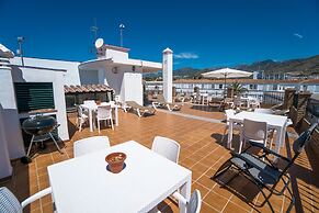 Apartamentos Turísticos Manuel Martín