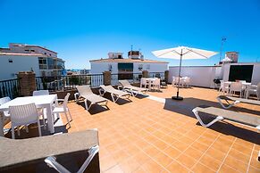 Apartamentos Turísticos Manuel Martín