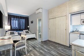 Apartamentos Colón Playa