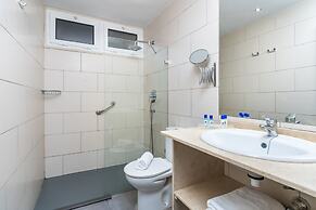 Apartamentos Colón Playa