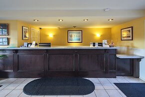 Monterey Bay Lodge