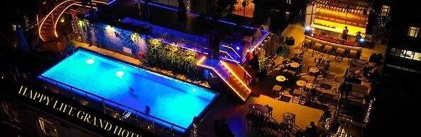 Happy Life Grand Hotel & Sky Bar