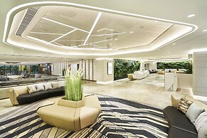Hotel COZi · Oasis