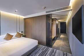 Hotel COZi · Oasis