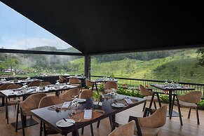 The Golden Ridge Hotel