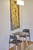 Hangzhou Stone Boutique Guesthouse