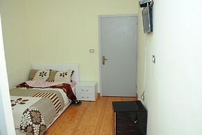 Dire Guest House
