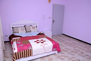 Dire Guest House
