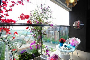 Chengdu Charm City Hotel