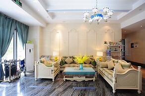 Chengdu Charm City Hotel