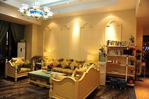 Chengdu Charm City Hotel