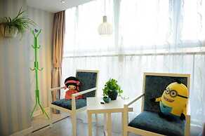 Chengdu Charm City Hotel