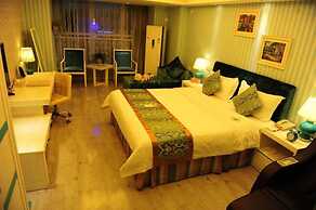 Chengdu Charm City Hotel