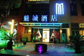 Chengdu Charm City Hotel