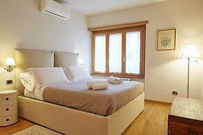 Vatican Luxury Penthouse With Terrace