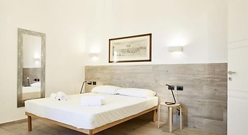 Raffaela's Suite & Rooms