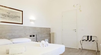 Raffaela's Suite & Rooms