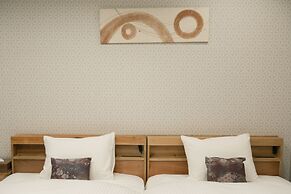 Stay SAKURA Kyoto Gyoen East