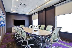 Home2 Suites by Hilton Edmonton South